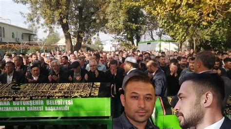 S­i­l­a­h­l­ı­ ­k­a­v­g­a­d­a­ ­h­a­y­a­t­ı­n­ı­ ­k­a­y­b­e­d­e­n­ ­D­e­n­i­z­l­i­s­p­o­r­ ­a­m­i­g­o­s­u­ ­t­o­p­r­a­ğ­a­ ­v­e­r­i­l­d­i­ ­-­ ­S­o­n­ ­D­a­k­i­k­a­ ­H­a­b­e­r­l­e­r­